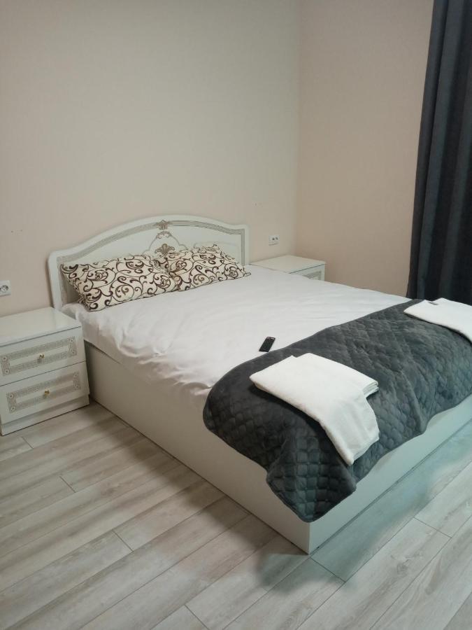 Hotel Osher บูโคเวล ภายนอก รูปภาพ